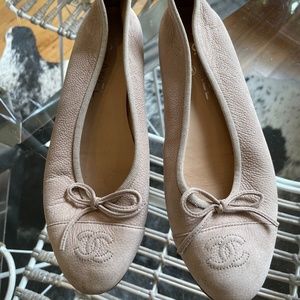Chanel Pebbled Suede Ballet Flats - Beige SZ 38
